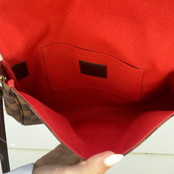 Louis Vuitton Favorite PM - Picture 3 of 4